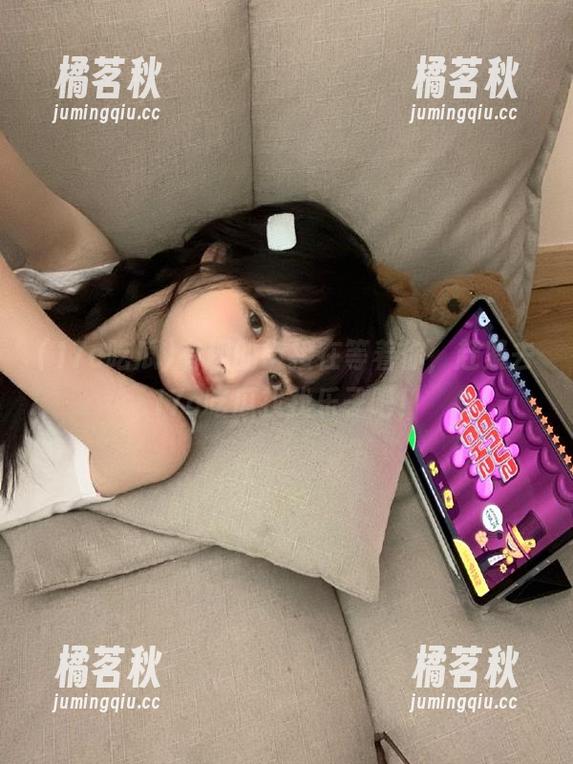 17c吃瓜 有趣的链接在等着你,赶紧去17c吃瓜找找乐子吧!