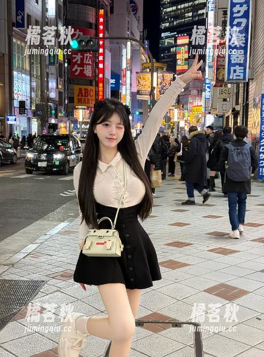17c吃瓜 一口气看完,17c吃瓜,可不可以给我个‘永久’!