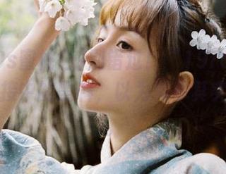 别错过!“1970s蜜桃色”链接中的黑料,以为简单其实深得很。