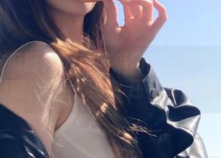 5151吃瓜网入口探险:瓜子嚼嚼嚼,不止是吃,还可以很有趣!