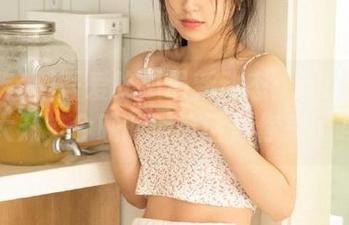 吾爱吃瓜最新动态:52吃瓜脑洞大开,今晚的讨论话题你来了吗?