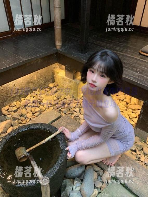 52吃瓜 无形之中,52吃瓜发布的信息把我一口气吃进了桃子的立场。