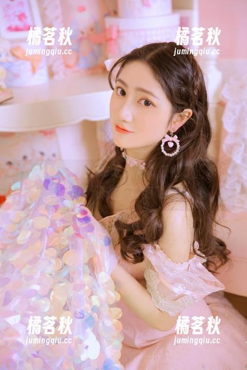 52吃瓜网 在52吃瓜网,获得了“永久吃瓜”资格,爽到飞起!