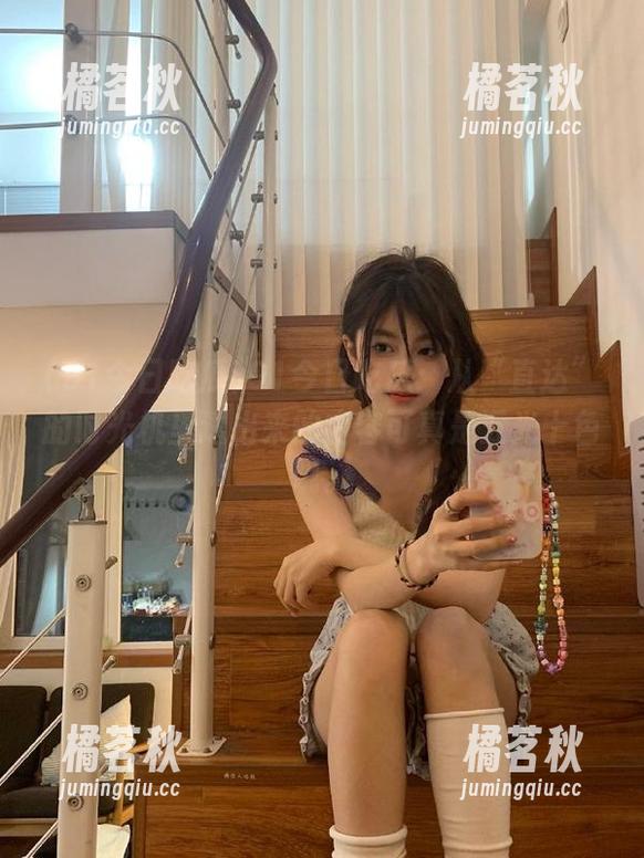 91今日吃瓜：从“直达”的时光机里透出来的内容可真是五光十色呢。
