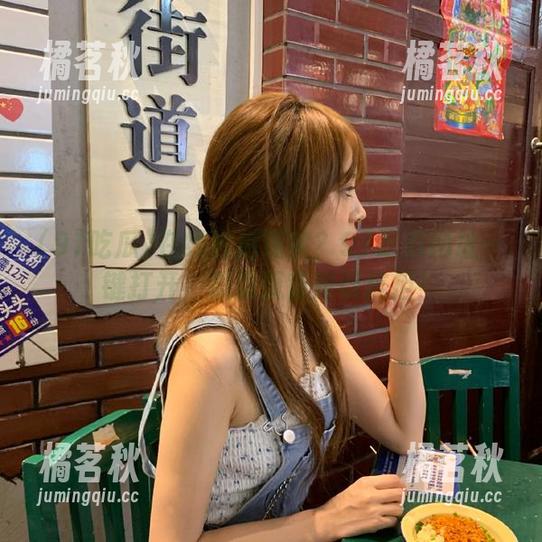 91吃瓜 在线逃避现实?91吃瓜网址一键打开,瓜果飘香难以抗拒!