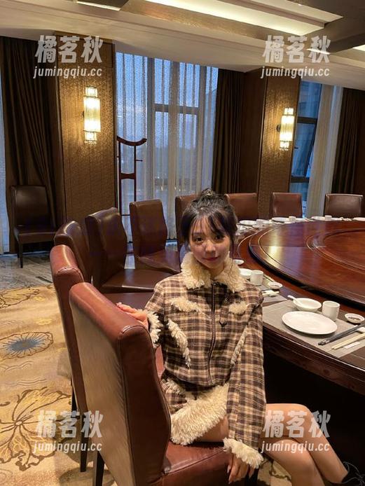 91吃瓜 永不迷路于91吃瓜的奇怪世界——在线见瑰丽的奇葩!