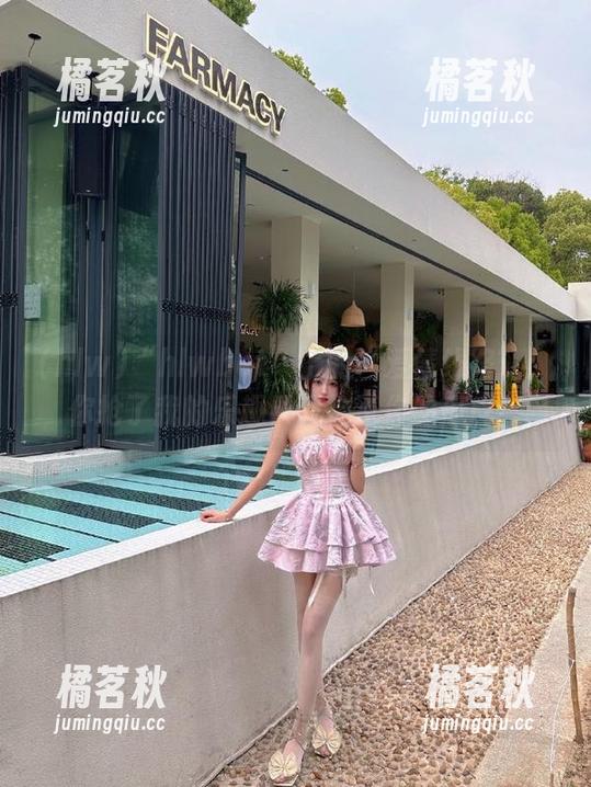 hlw “hlwbet”上的“爱情线路”:你抢了我的乐趣,我抢了你的瓜皮!