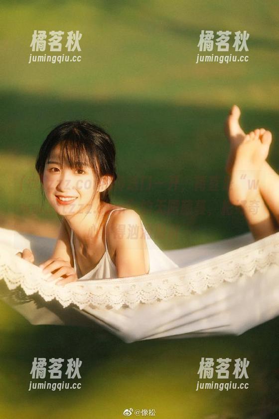 tttzzz.com 传送门一开,简直是“www.tttzzz.com”的无限藤蔓,把好奇心种得汹涌澎湃~