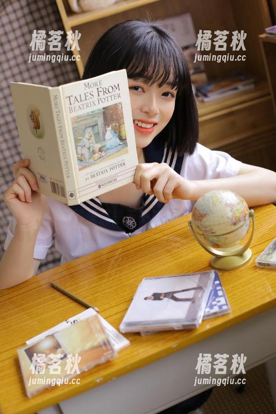 zztt 从“zztt11”入口走出来,我的脑子里满是五彩斑斓的谜团