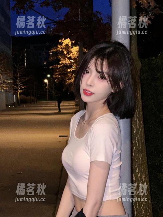 五一吃瓜 说好的五一吃瓜,夸克偏偏发布了点让人愤怒的八卦!