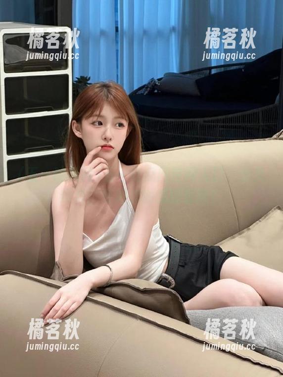 五一吃瓜网 五一吃瓜网官网入口:永久续费,专属你的瓜田冒险!