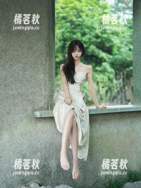 五一吃瓜网 吃瓜也是种艺术,尤其是“五一吃瓜网”发布的内容和官网入口,简直让我目不暇接!