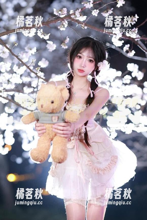 冲哥精选 下载?冲哥精选网址可真有烟雾弹,点开了却只看到满屏广告...