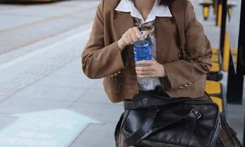 吃瓜不打烊:国内的八卦新闻,永不迷路与乐趣相伴!
