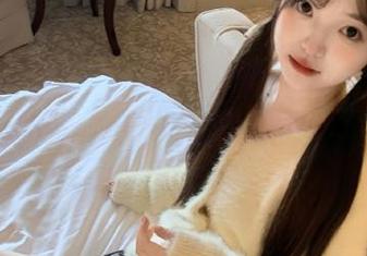 登录后,吃瓜大本营的“人间观察日记”,竟让我对生活多了几分好奇。