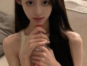 吃瓜网软件，分享八卦的同时，我的手机好像也吃了点瓜…
