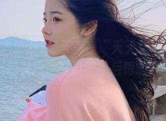 每天都在“天天吃瓜网”追视频,这波瓜不吃后悔啊~