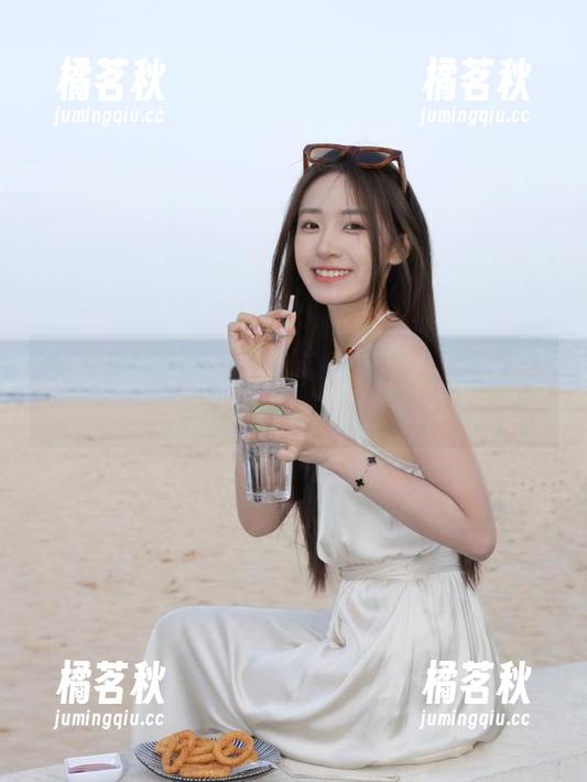 让吃瓜成为一种永久习惯，爆料海角谍照日常