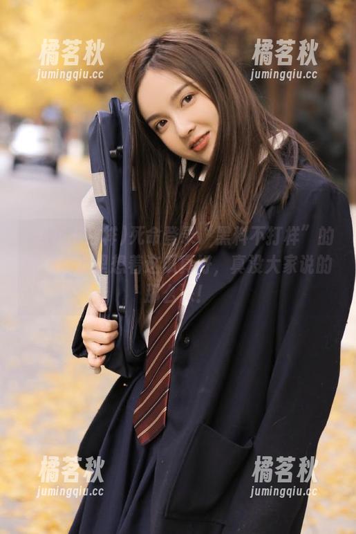 黑料不打样 死命登录“黑料不打样”的摊位,心里想着这瓜真好,真没大家说的那么深!