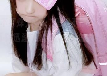 下载“黑料不打烊”app,这样可以迅速追踪到我最爱的八卦,画面感太真实了!