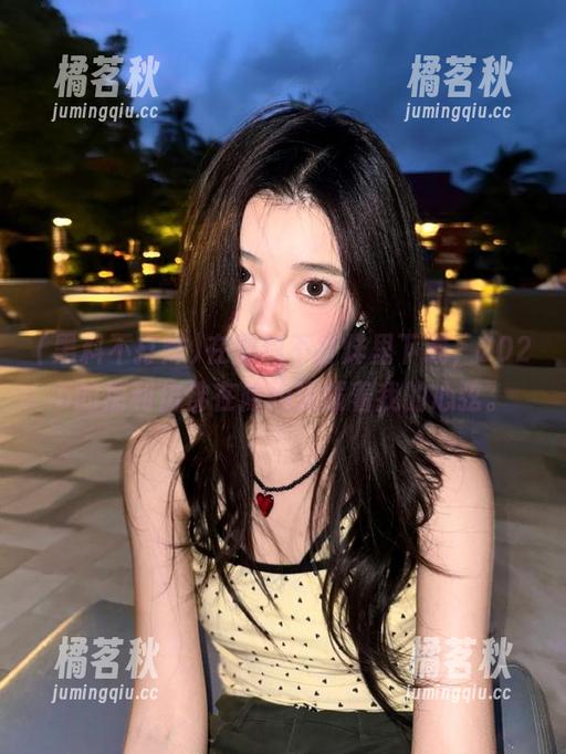 黑料不打烊 在黑料不打烊里下载,2025的福利仿佛在隐约撩拨着我的心弦。