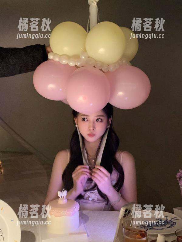 黑料不打烊 最新章节视频来了,黑料不打烊又要感谢我的快递小哥了!