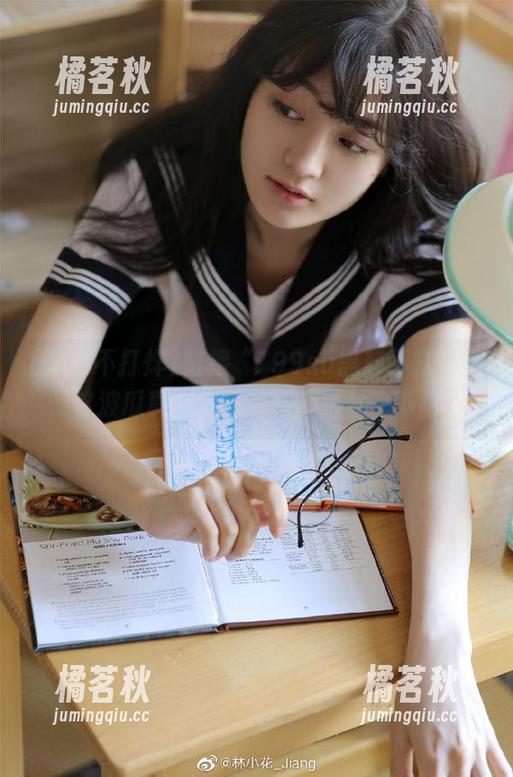 黑料不打烊 链接“799su黑料不打烊”,这波瓜真心停不下来,放松一下吧!
