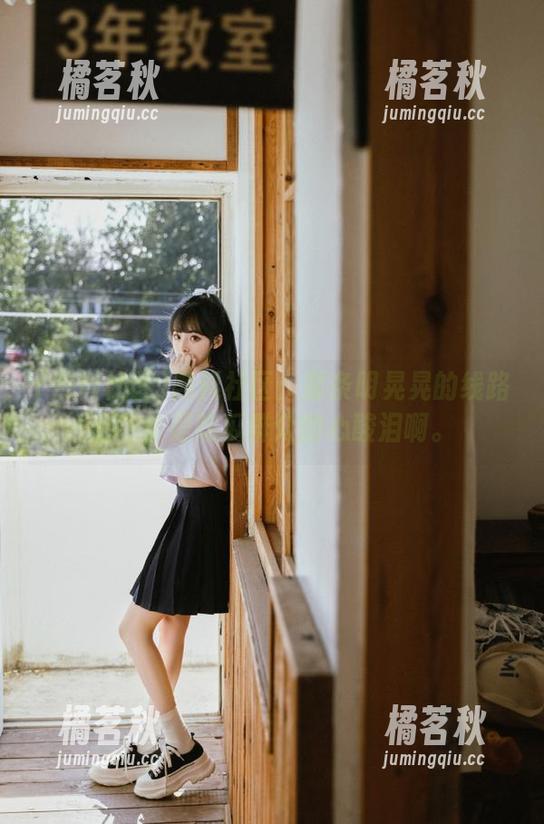 黑料社区 黑料社区:那条明晃晃的线路上,全是吃瓜群众的心酸泪啊。