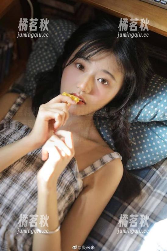 黑料社正能量 黑料社正能量:你以为免费看剧有多简单?来瞧瞧这免费曝光的破解版!