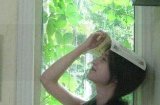 个人感觉这黑料网新网址有点意思,狂吃瓜中…