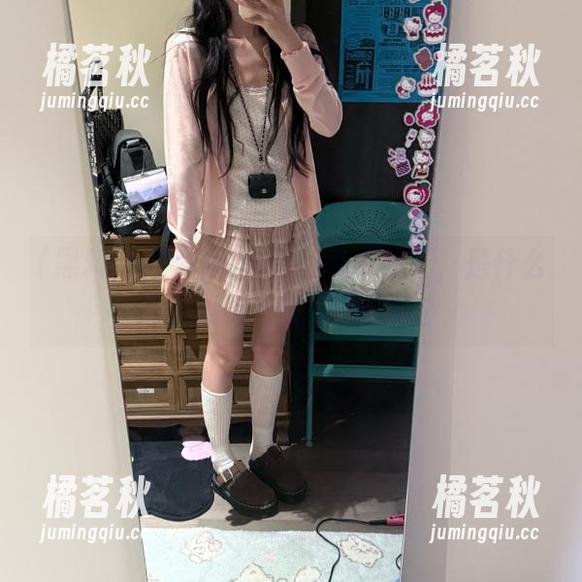 黑料网苹果版又更新了，是什么奇葩瓜吸引我的视线呢？