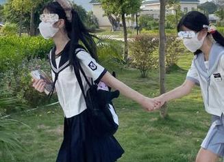 黑料网:小心,入口旁边的“.”可不太友好哦